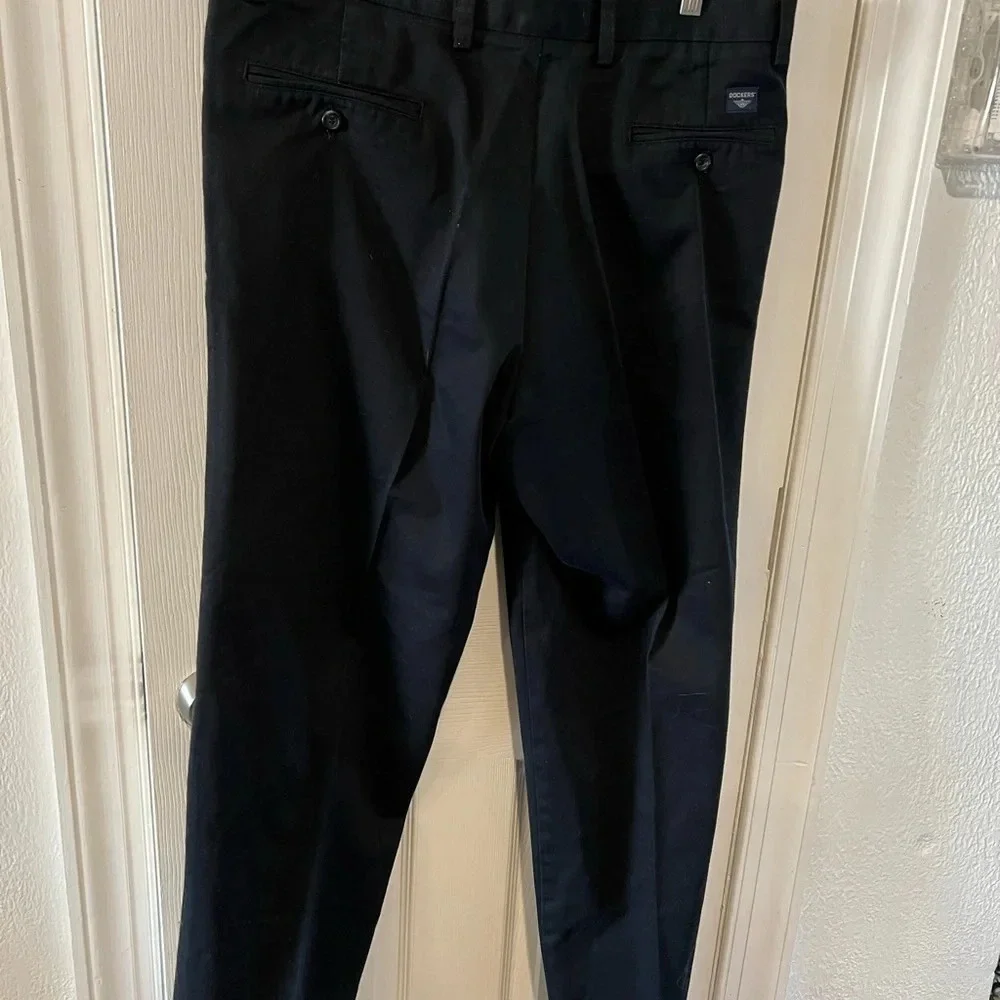 Dockers individual fit men’s slacks
